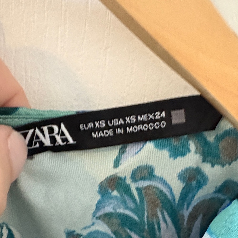 Zara Green and Blue Floral Jumpsuit - Picture 2 of 8